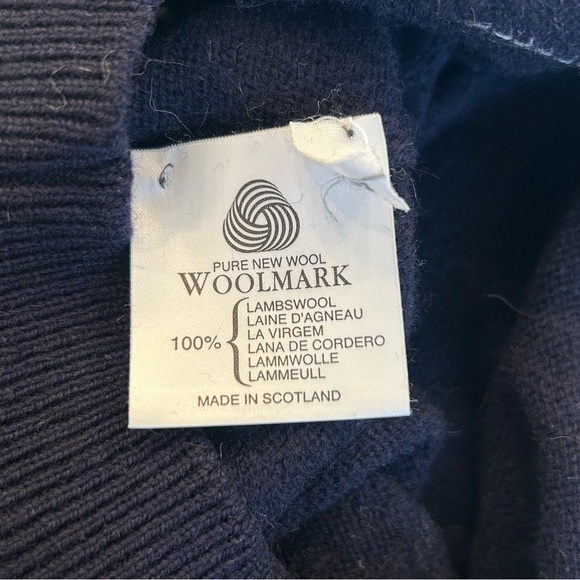 Pringle Navy and Cream Argyle Wool V-Neck Golf Sweater Men's Medium - Picture 6 of 8